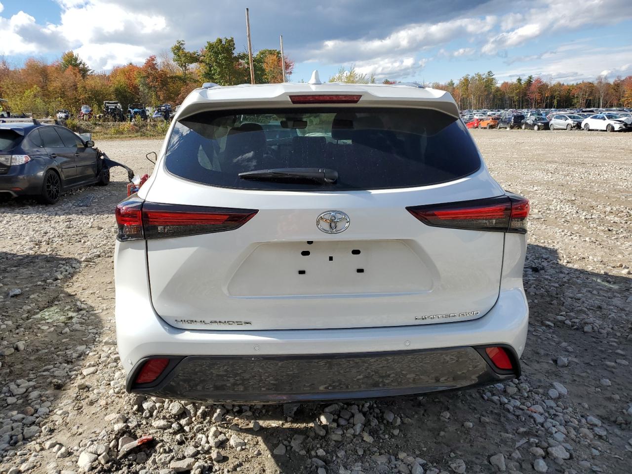 2024 Toyota Highlander Le VIN: 5TDKDRBHXRS543287 Lot: 75089944