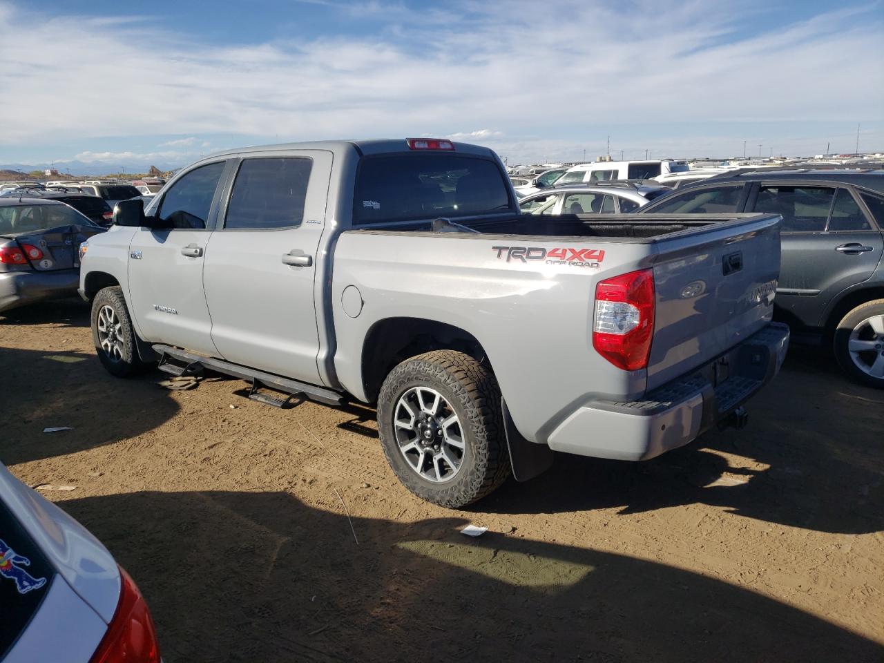 VIN 5TFHY5F18JX716758 2018 TOYOTA TUNDRA no.2