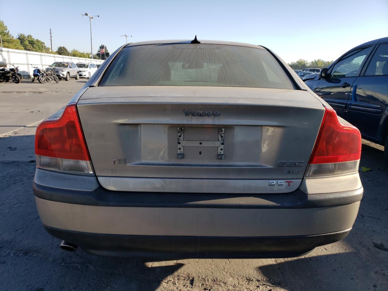 2003 Volvo S60 2.5T VIN: YV1RH59HX32256817 Lot: 74256944