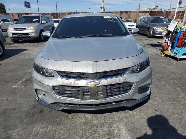  CHEVROLET MALIBU 2018 Srebrny