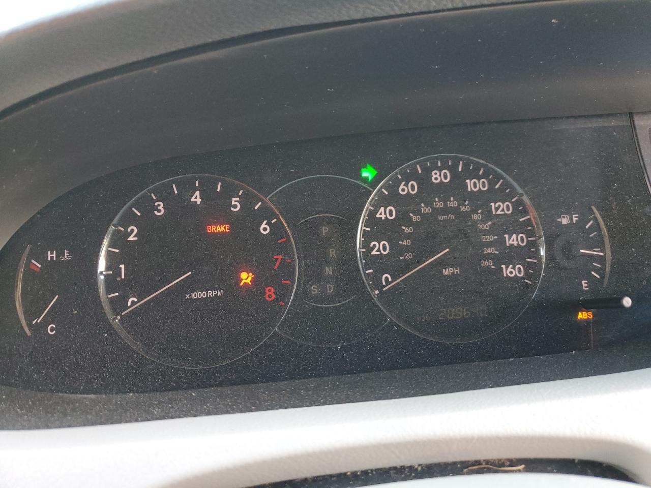 2005 Toyota Avalon - Image 9