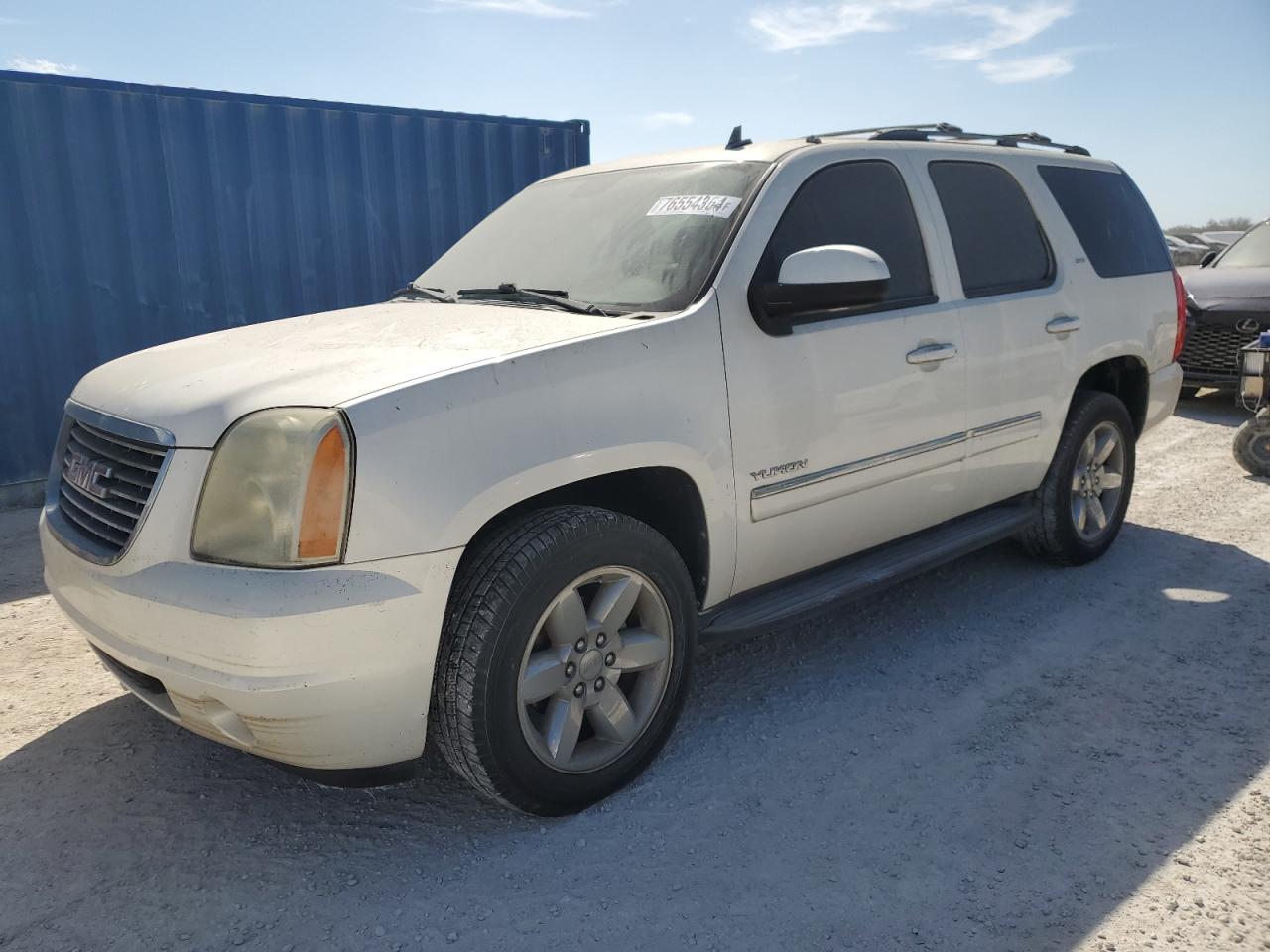 2010 GMC Yukon - Image 1
