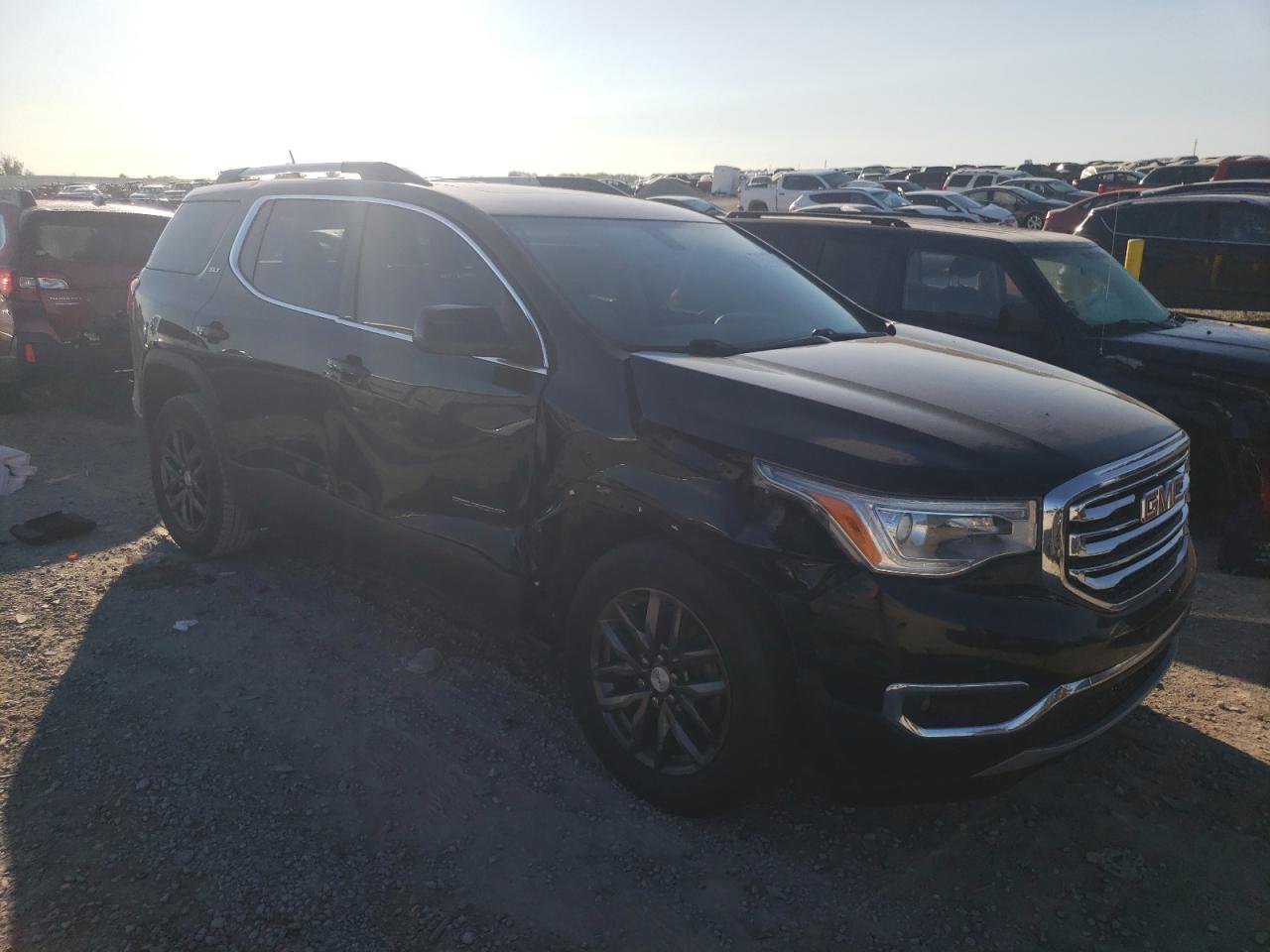 2017 GMC Acadia - Image 4