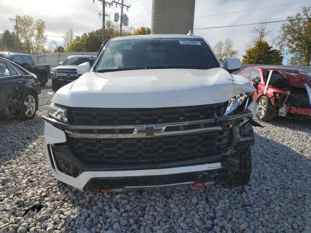  CHEVROLET SUBURBAN 2022 Biały