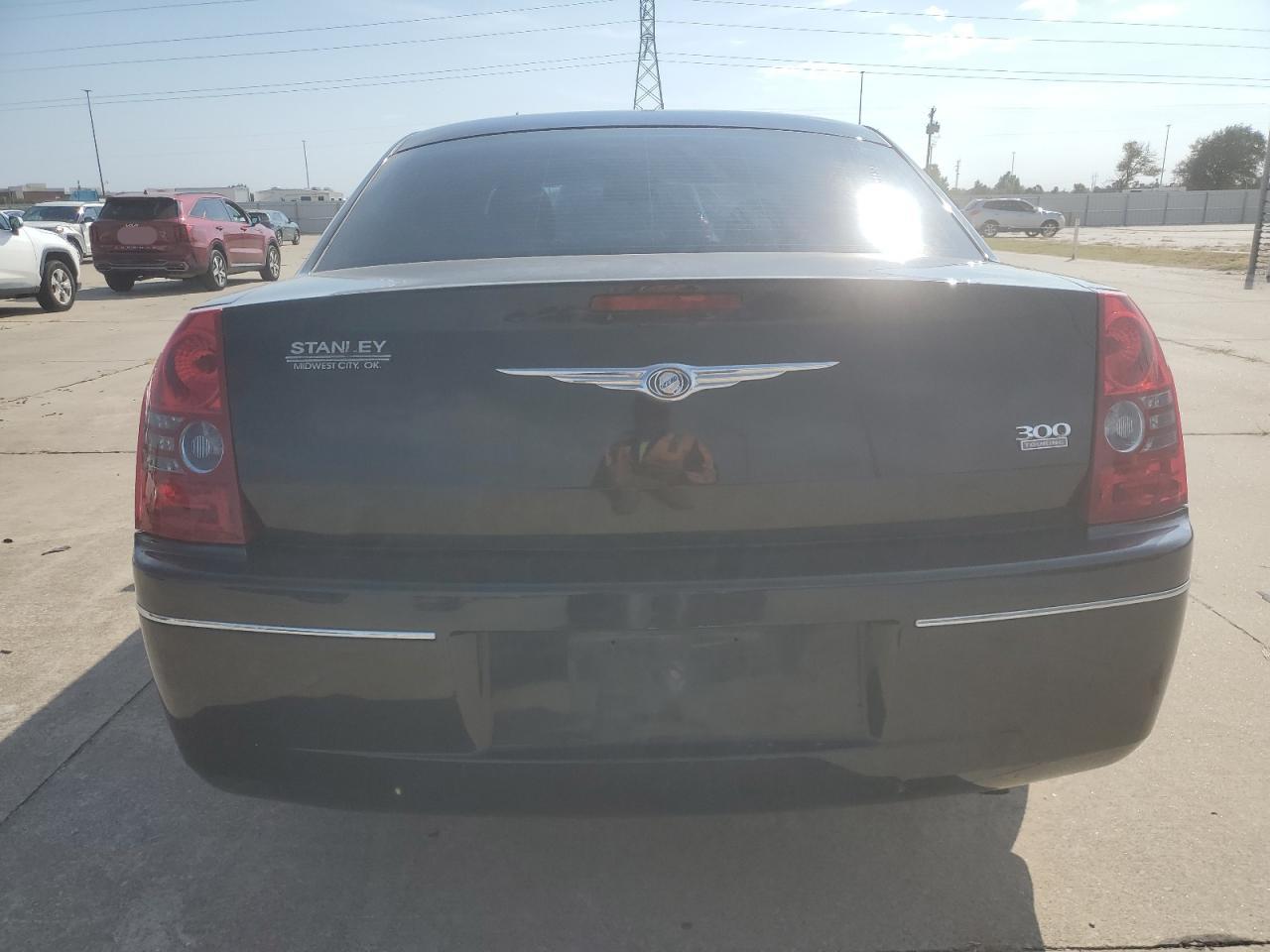 2010 Chrysler 300 Touring VIN: 2C3CA4CD0AH119555 Lot: 77042924