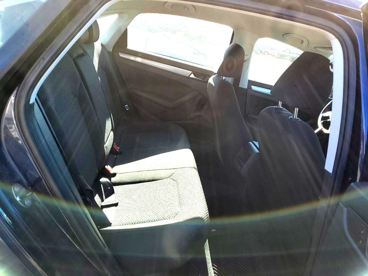 2014 Volkswagen Passat S VIN: 1VWAS7A34EC056834 Lot: 73518834