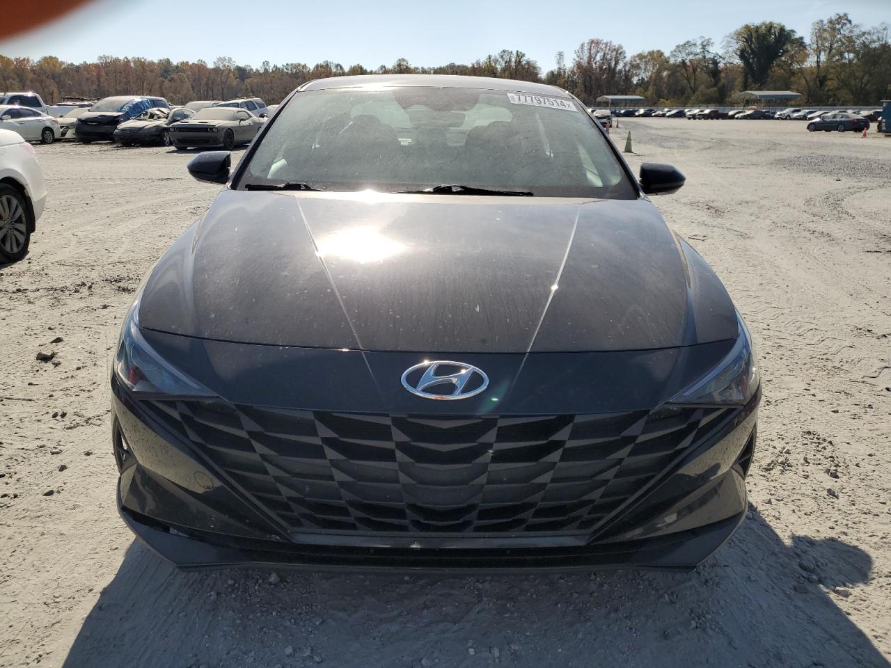 2021 Hyundai Elantra - Image 5