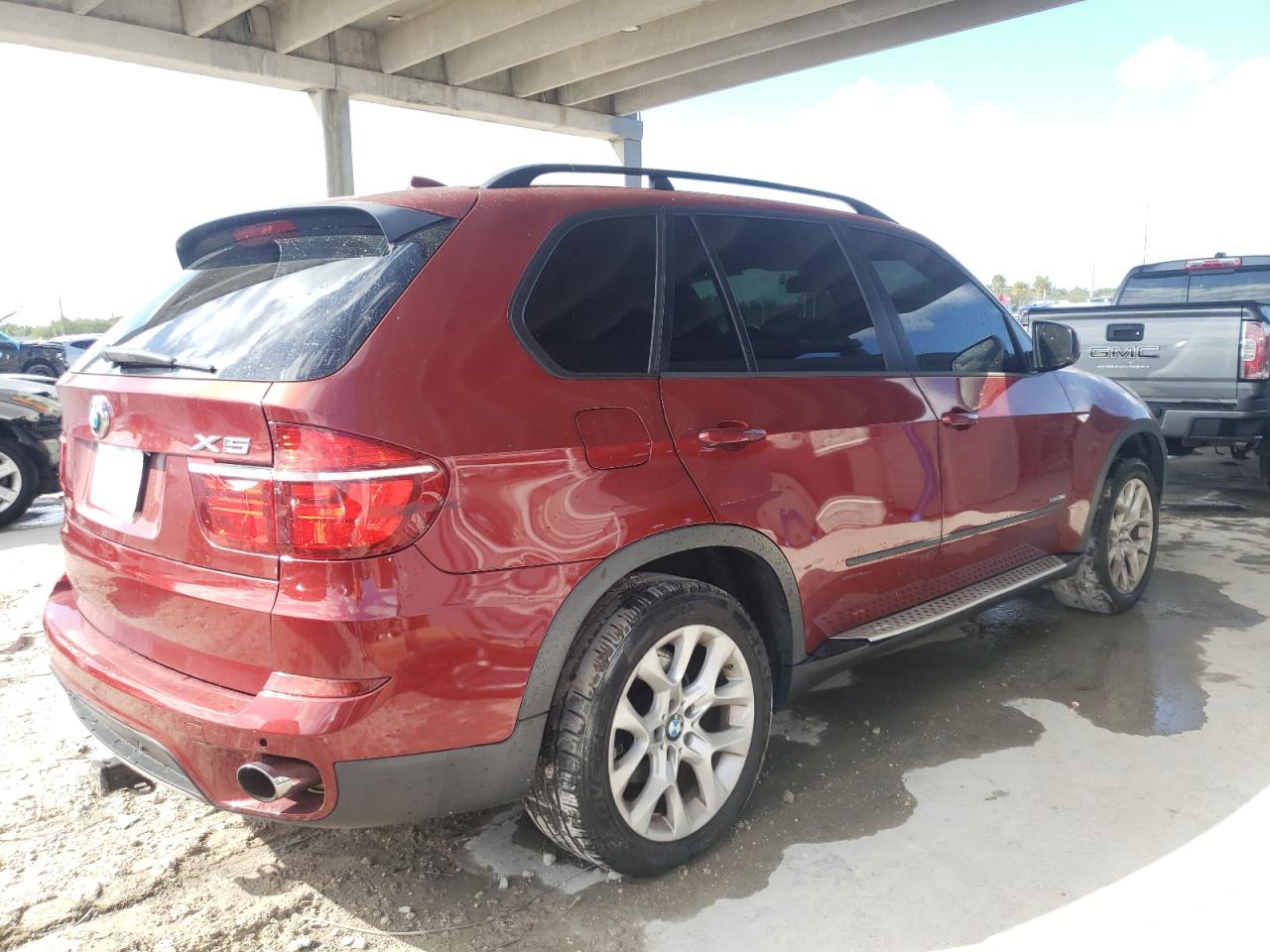 2011 BMW X5 - Image 3