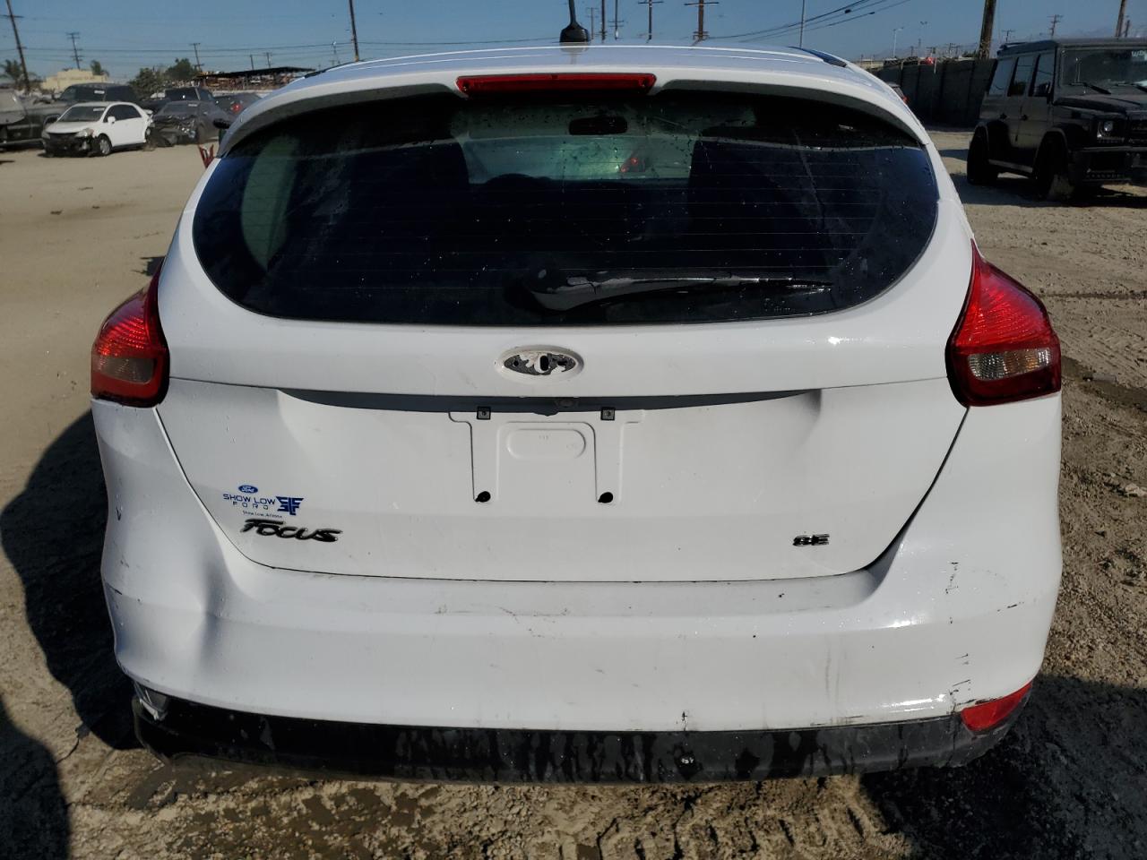 VIN 1FADP3K29JL287695 2018 FORD FOCUS no.6