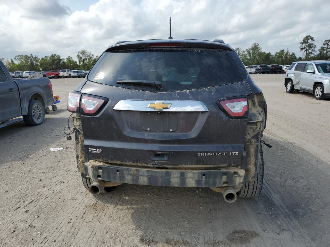 2014 Chevrolet Traverse - Image 6