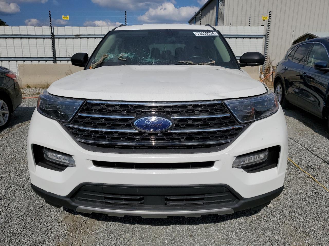 2021 Ford Explorer - Image 5