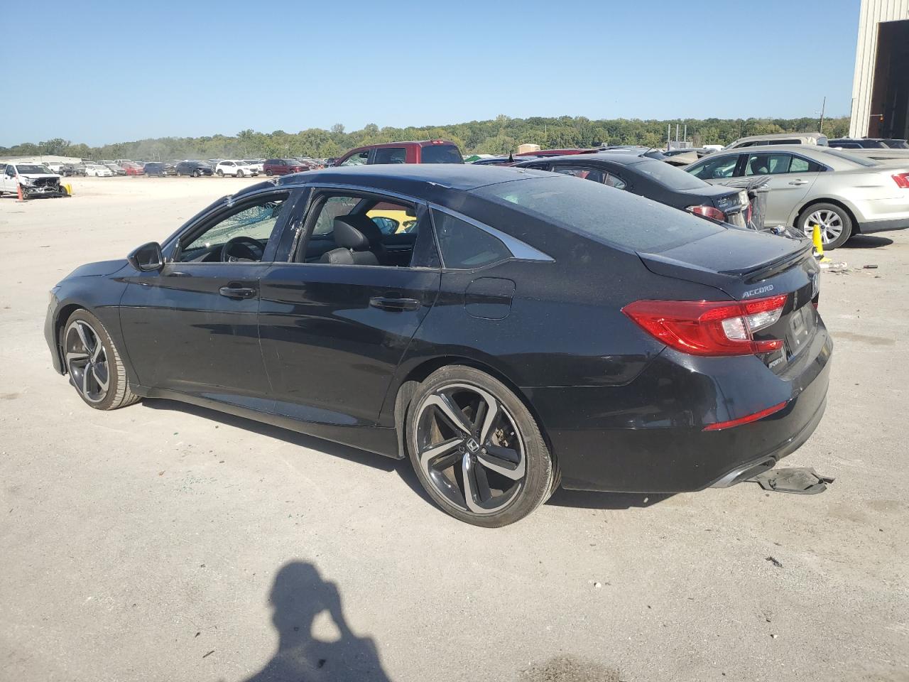 2018 Honda Accord - Image 2