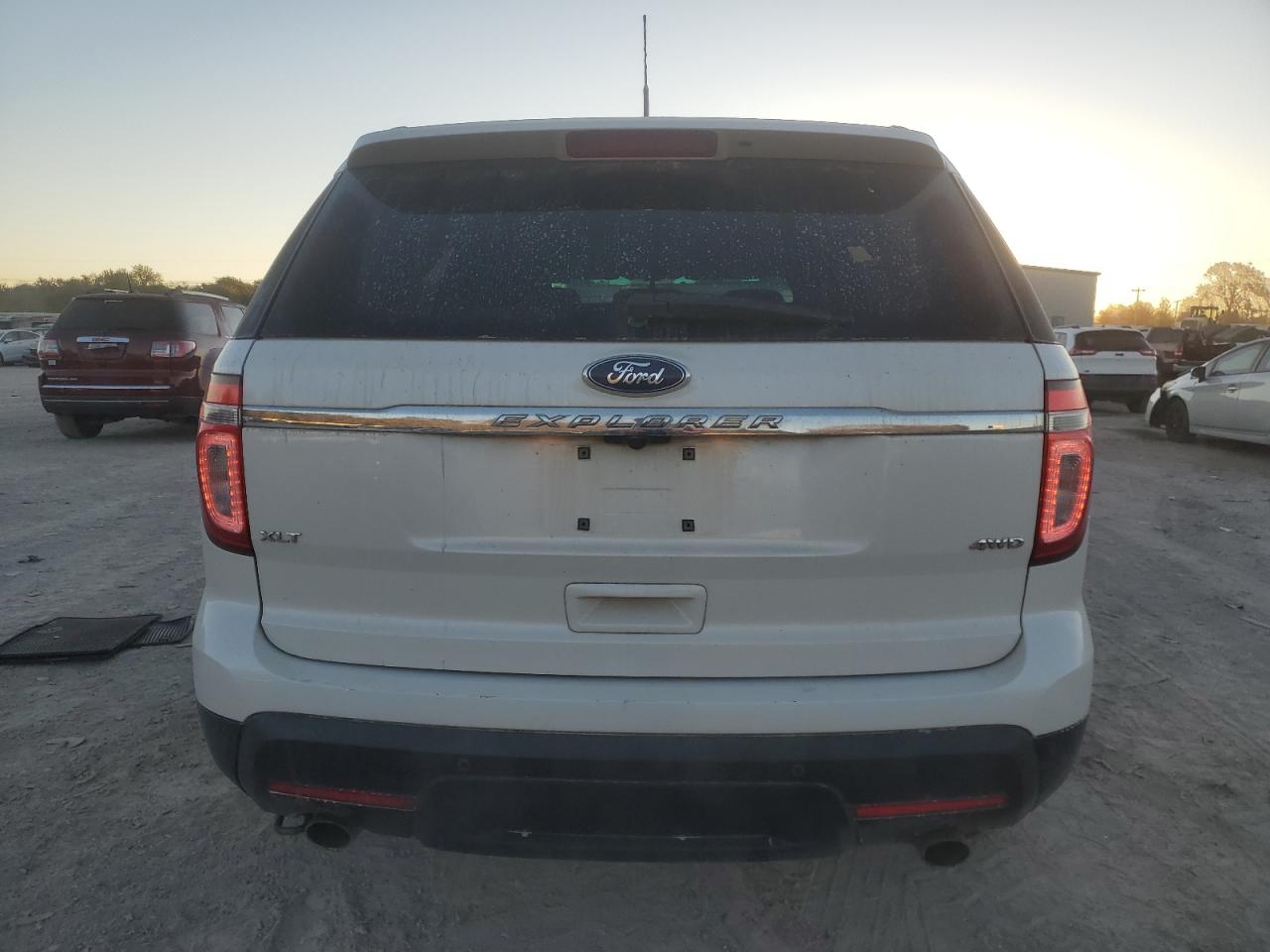 2011 Ford Explorer Xlt VIN: 1FMHK8D87BGA18318 Lot: 75916224