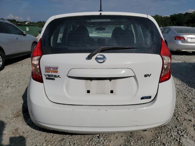 Hatchbacks NISSAN VERSA 2016 Biały