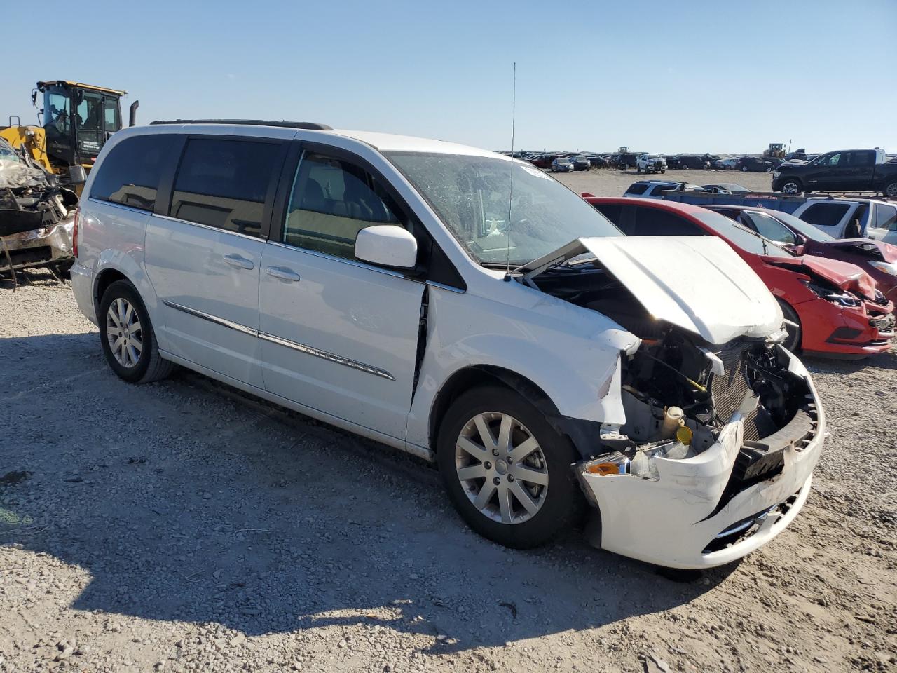 2014 Chrysler Town & Country - Image 4