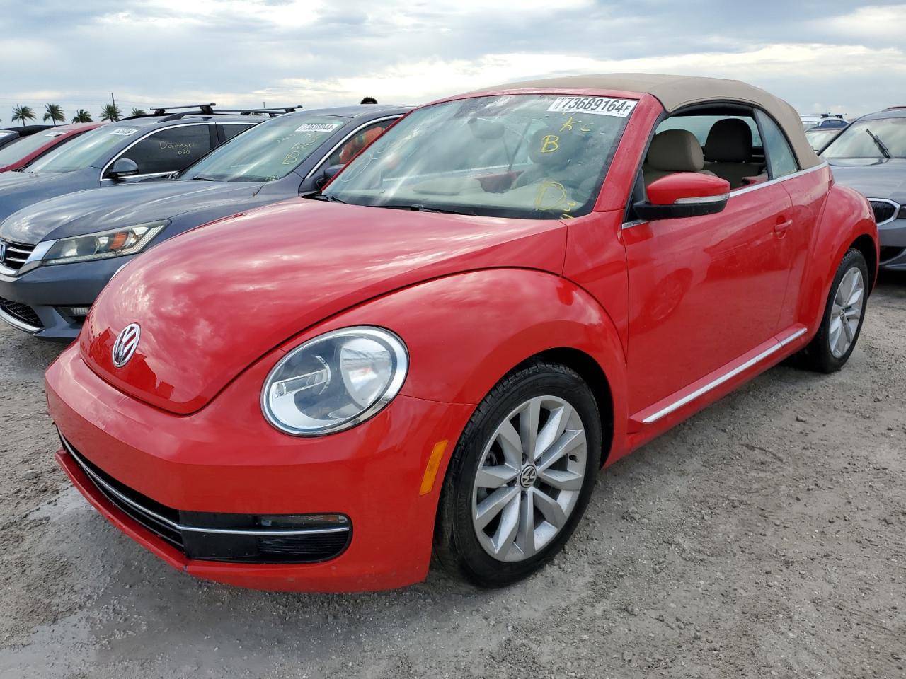 2013 Volkswagen Beetle VIN: 3VW5L7AT3DM821558 Lot: 73689164