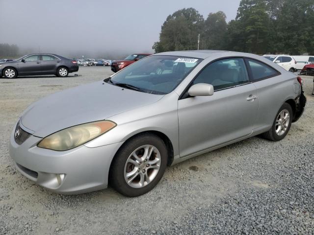 2005 Toyota Camry Solara Se