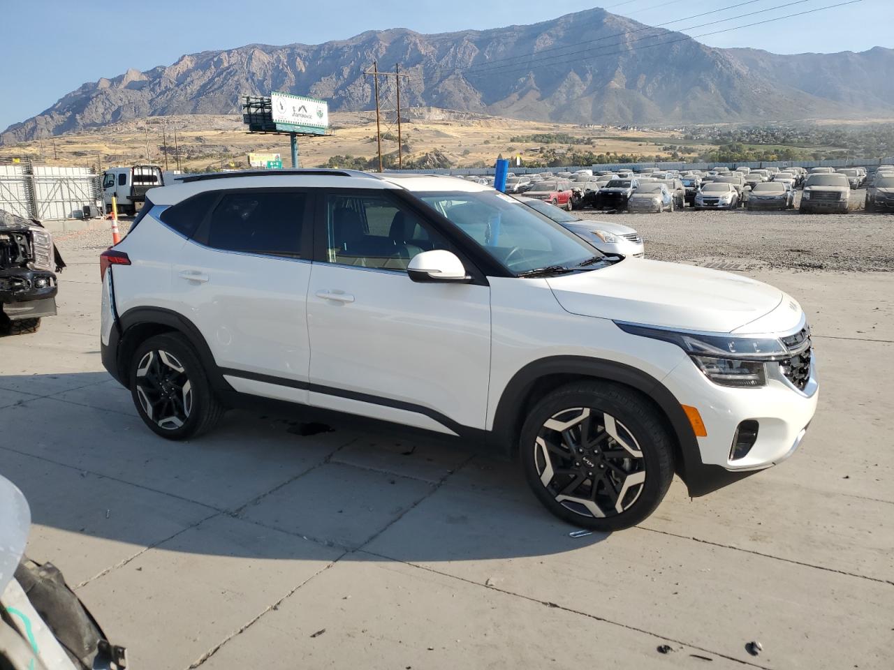 2024 Kia Seltos - Image 4