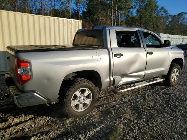  TOYOTA TUNDRA 2018 Silver