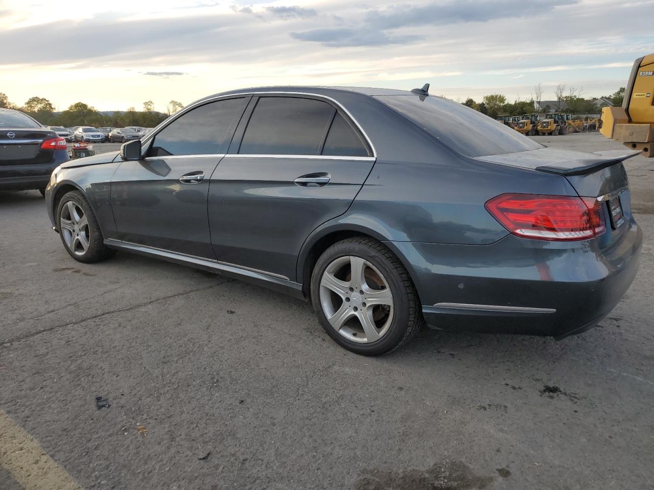 VIN WDDHF5KB5EA832308 2014 MERCEDES-BENZ E-CLASS no.2