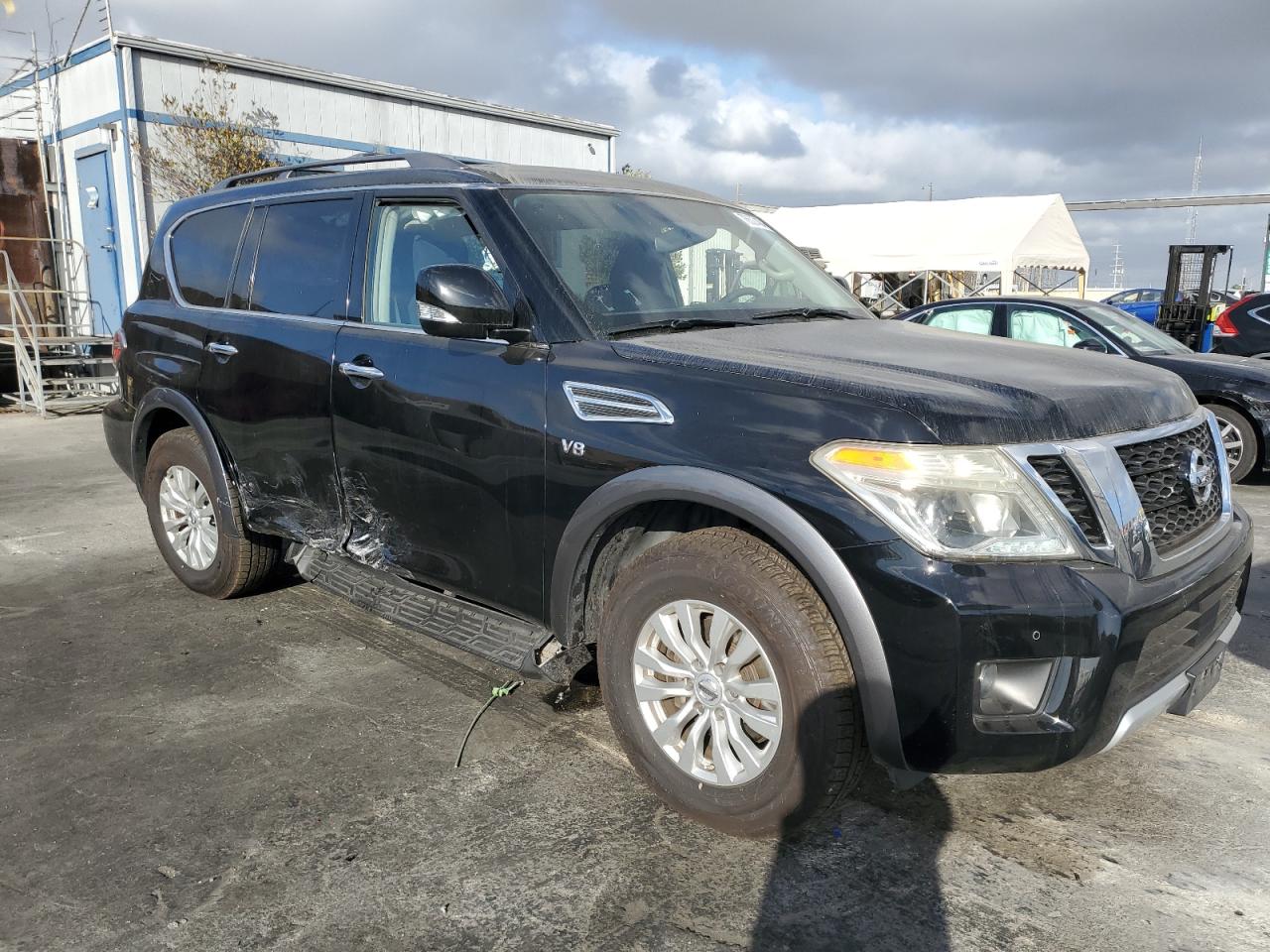 2018 Nissan Armada - Image 4