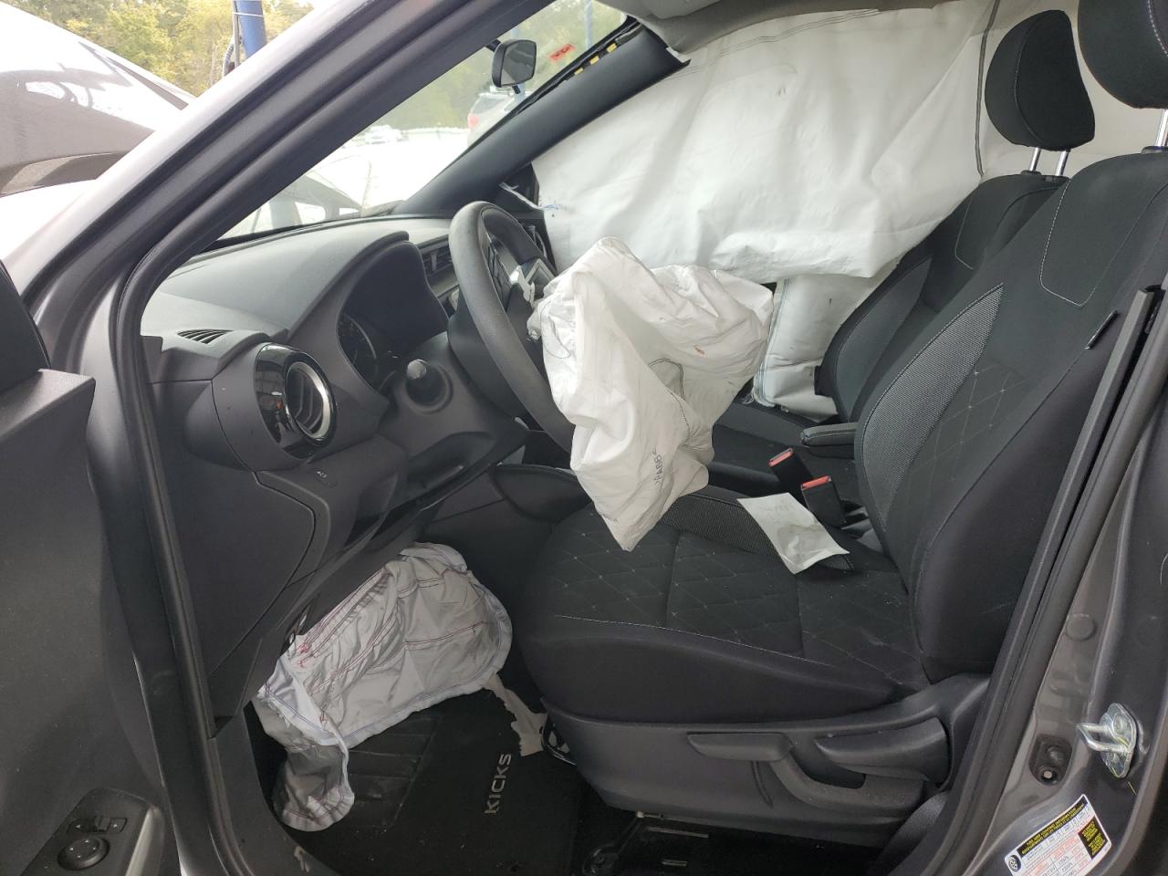 2019 Nissan Kicks S VIN: 3N1CP5CU4KL565168 Lot: 76242844