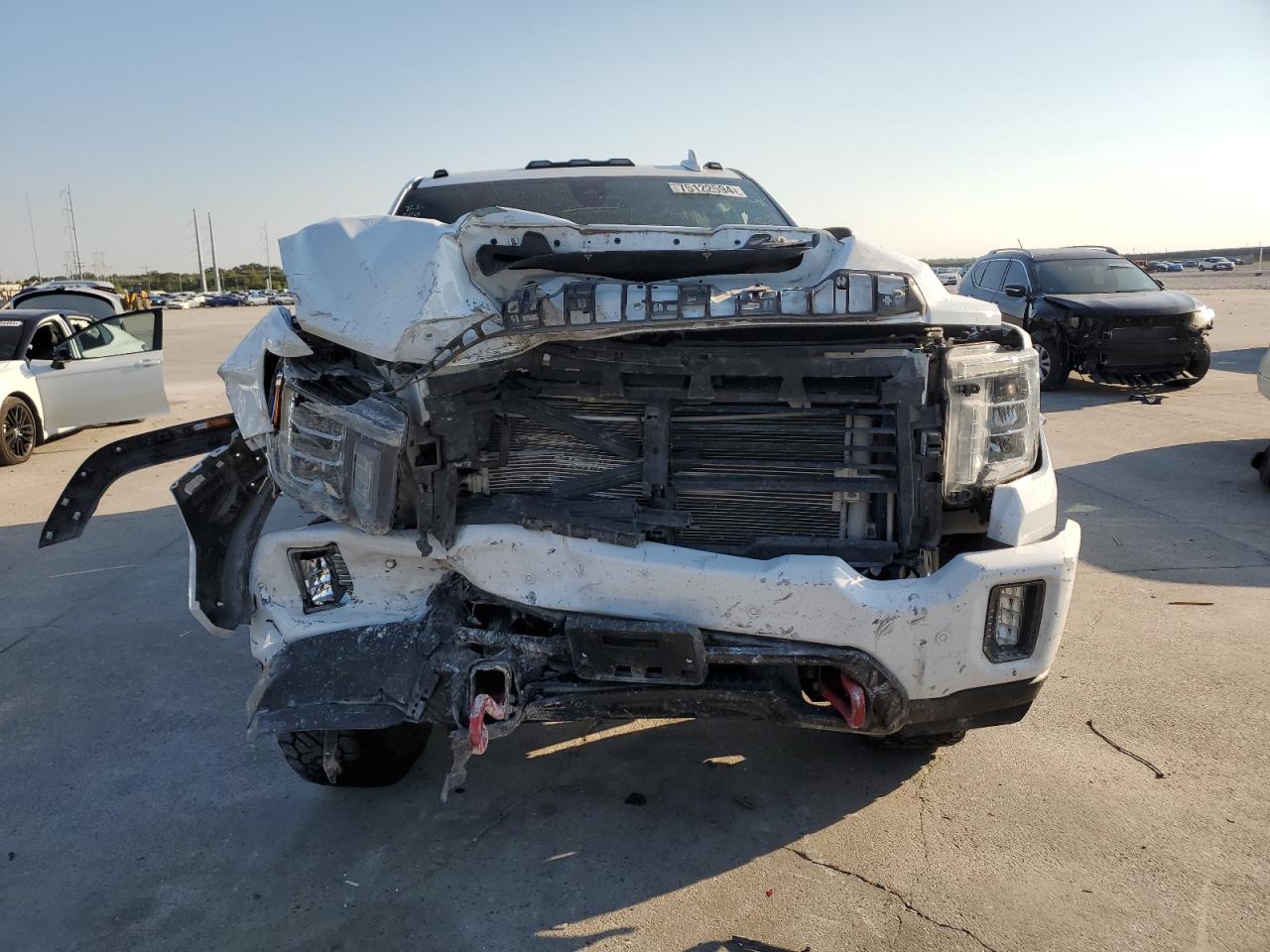 2022 GMC Sierra - Image 5