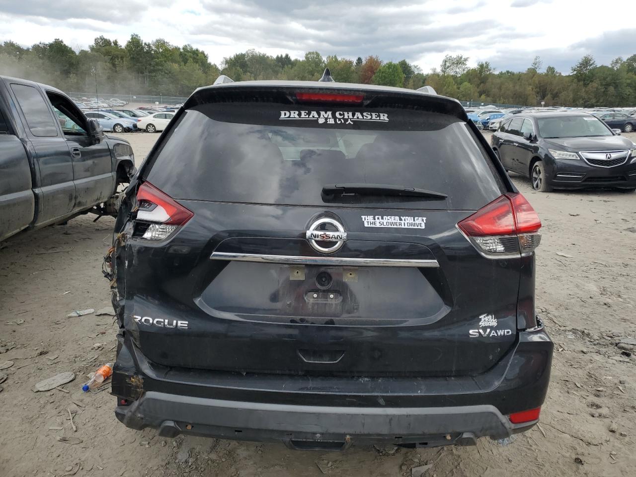 KNMAT2MV8JP587120 2018 Nissan Rogue S