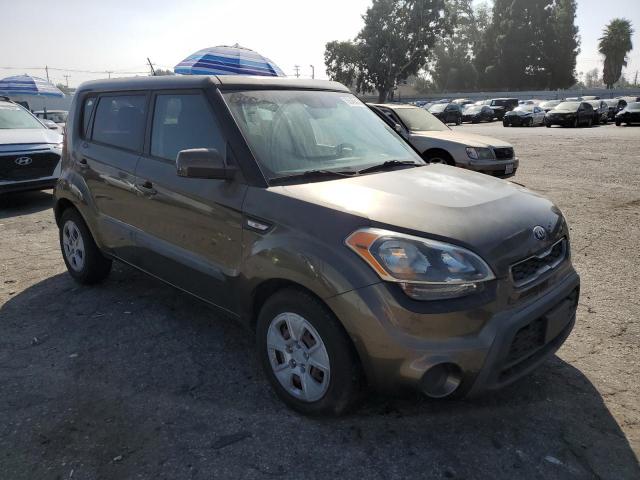 Паркетники KIA SOUL 2013 Золотой