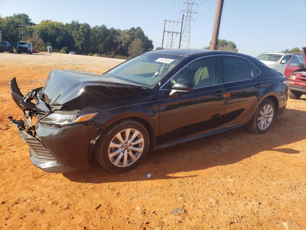 4T1B11HK6JU603347 2018 TOYOTA CAMRY - Image 1