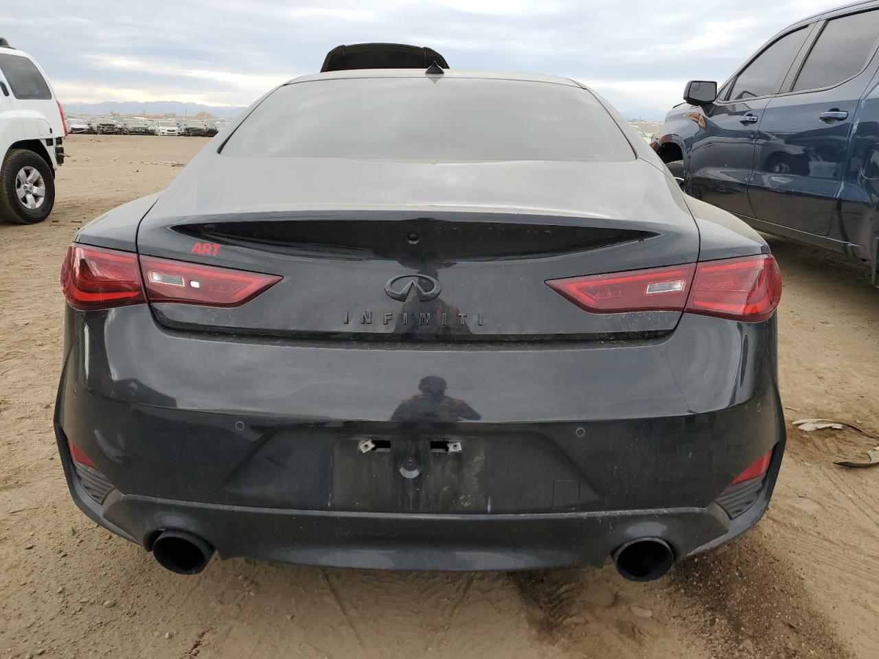 2017 Infiniti Q60 - Image 6