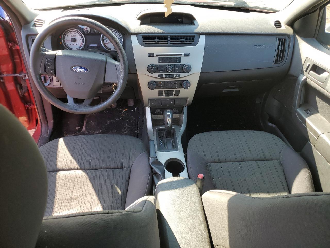 2011 Ford Focus - Image 8