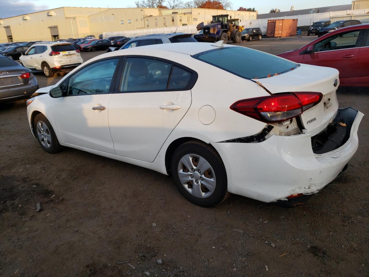 2018 Kia Forte - Image 2
