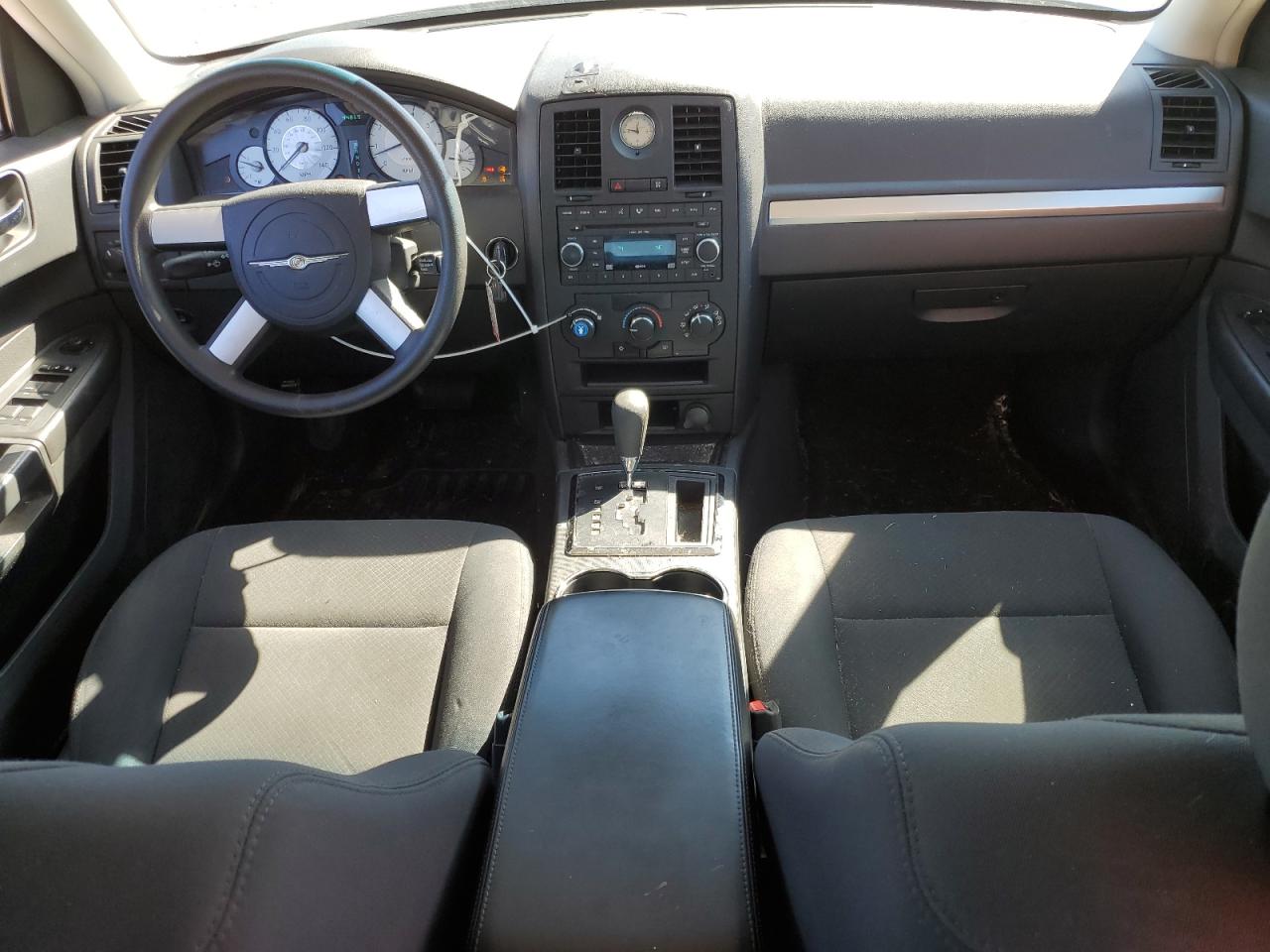 2008 Chrysler 300 Lx VIN: 2C3LA43R38H240649 Lot: 74504634