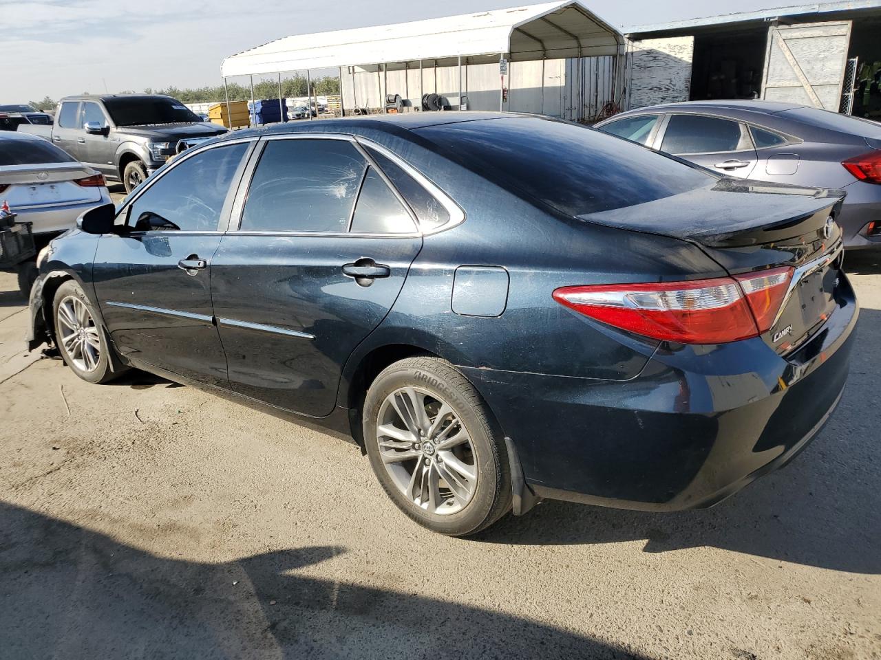 4T1BF1FK2HU375703 2017 Toyota Camry Le