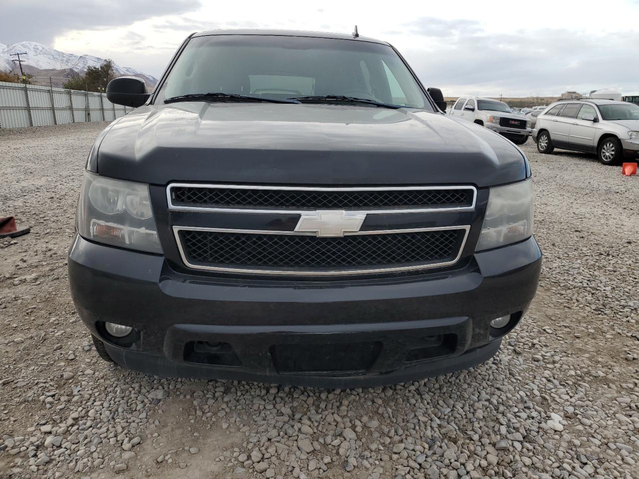 2011 Chevrolet Suburban - Image 5