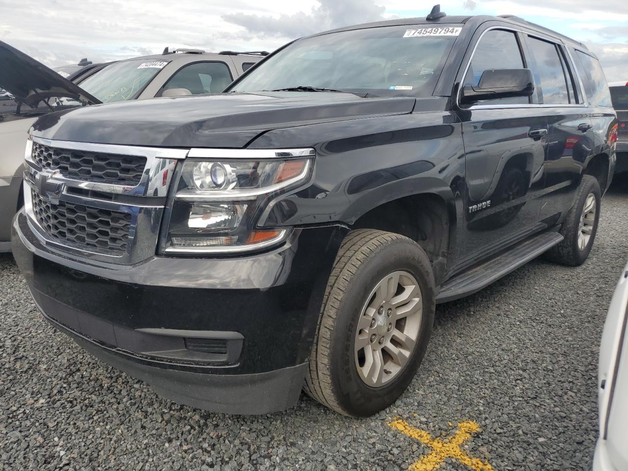 1GNSCBKC4HR165504 2017 CHEVROLET TAHOE - Image 1