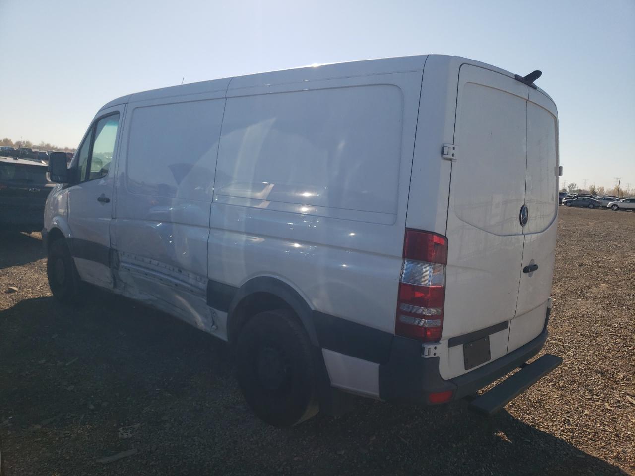 VIN WD3PE7DD8GP271695 2016 MERCEDES-BENZ SPRINTER no.2