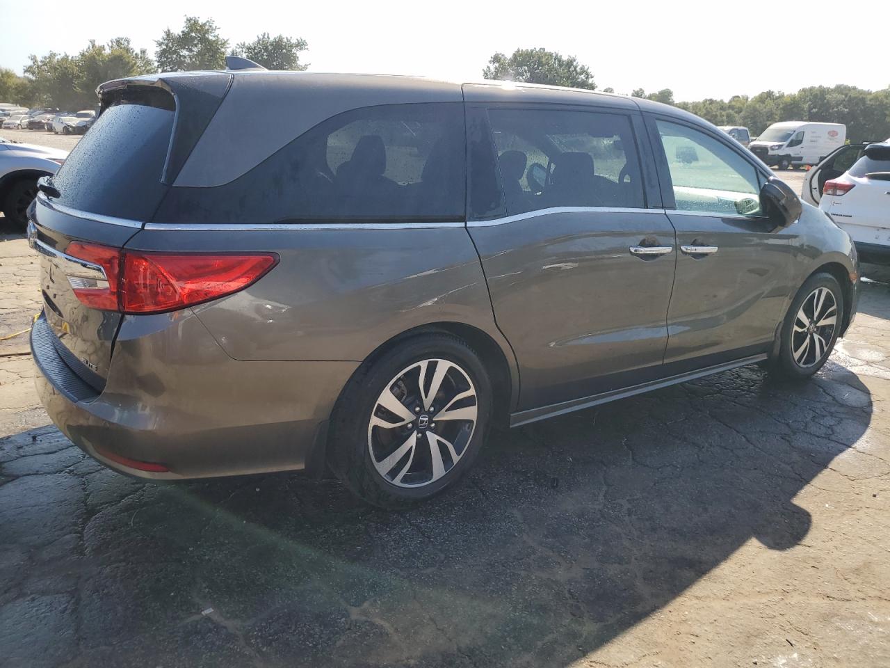 2019 Honda Odyssey - Image 3