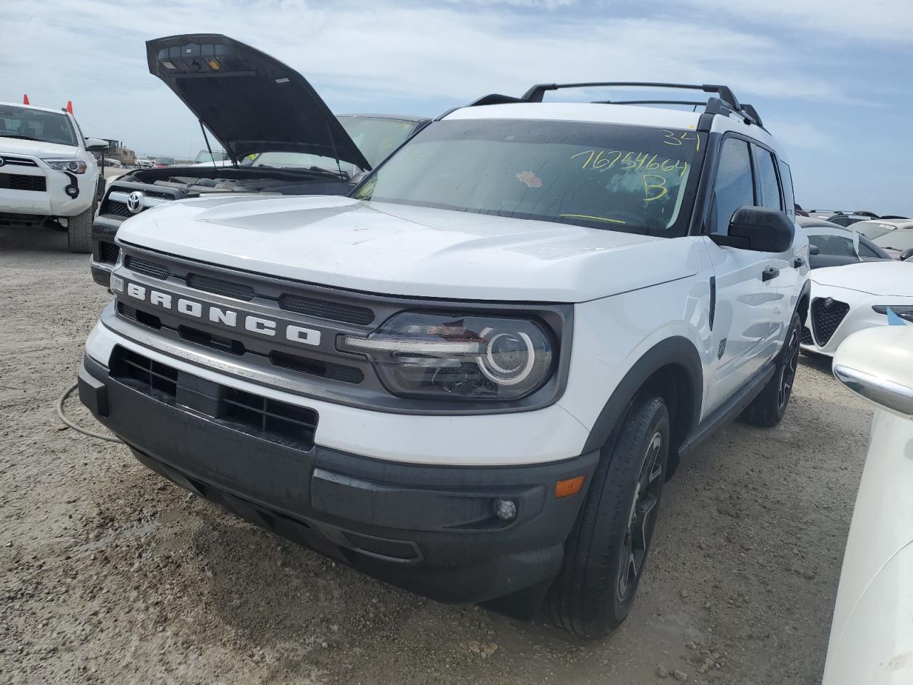 2021 Ford Bronco - Image 1