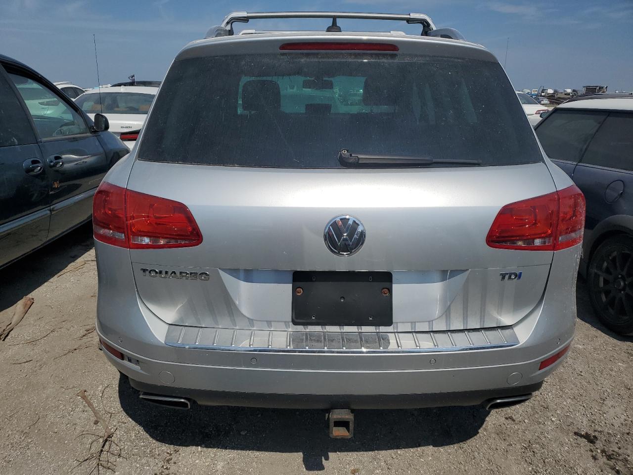 2011 Volkswagen Touareg V6 Tdi VIN: WVGFK9BP3BD005137 Lot: 74917684