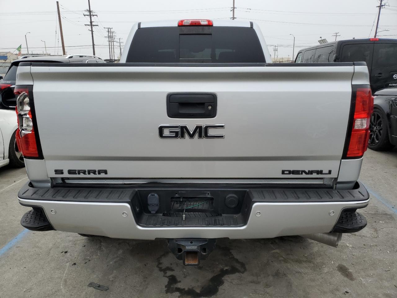 2019 GMC Sierra K2500 Denali VIN: 1GT12SEY2KF206297 Lot: 75687234