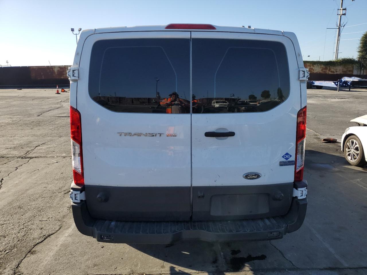 2016 Ford Transit T-150 VIN: 1FTYE2YM3GKA09068 Lot: 77201414