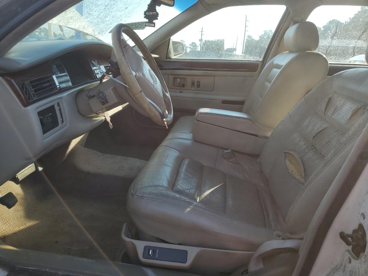 1996 Cadillac Deville VIN: 1G6KD52Y2TU271798 Lot: 75290014