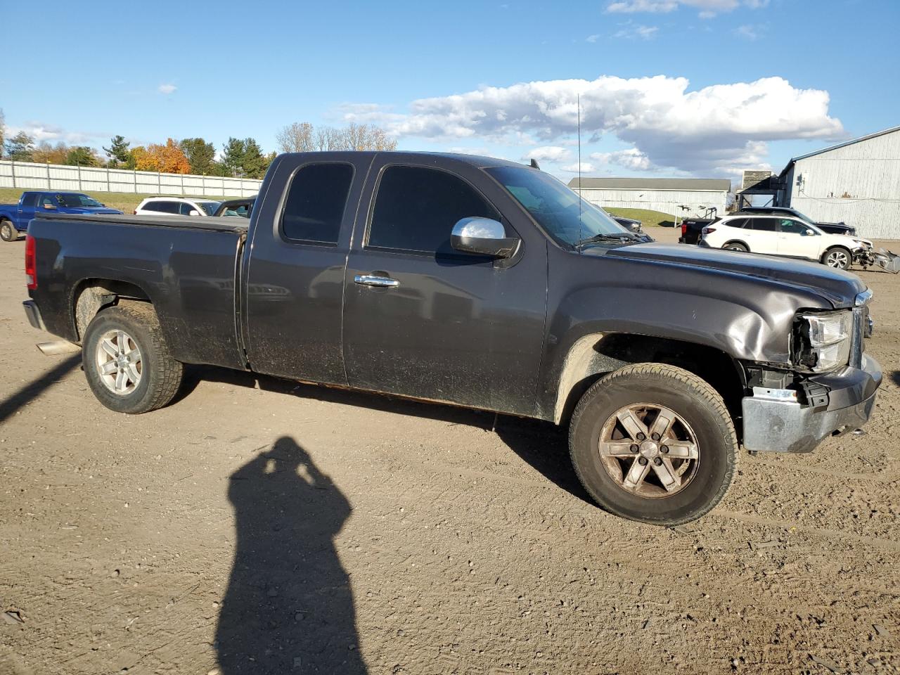 2010 GMC Sierra - Image 4