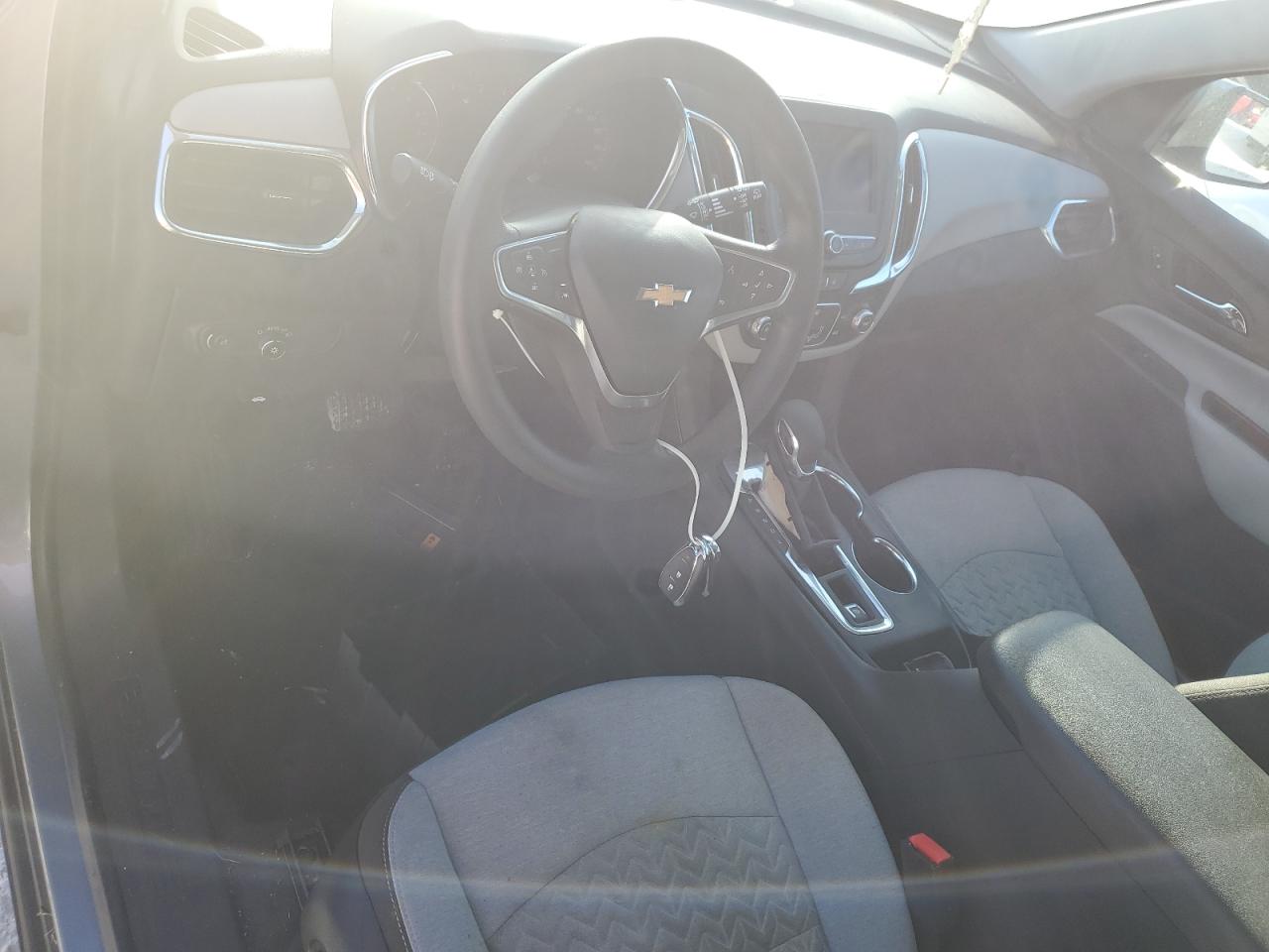 2023 Chevrolet Equinox - Image 8