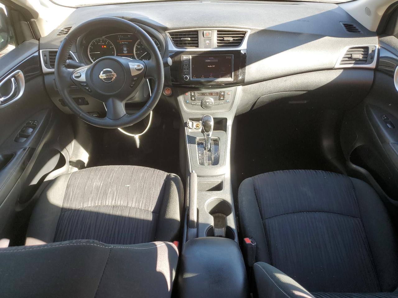2019 Nissan Sentra - Image 8