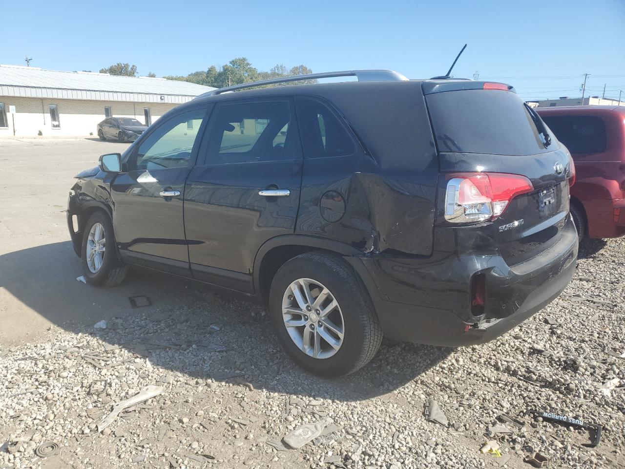 VIN 5XYKT4A63FG644136 2015 KIA SORENTO no.2