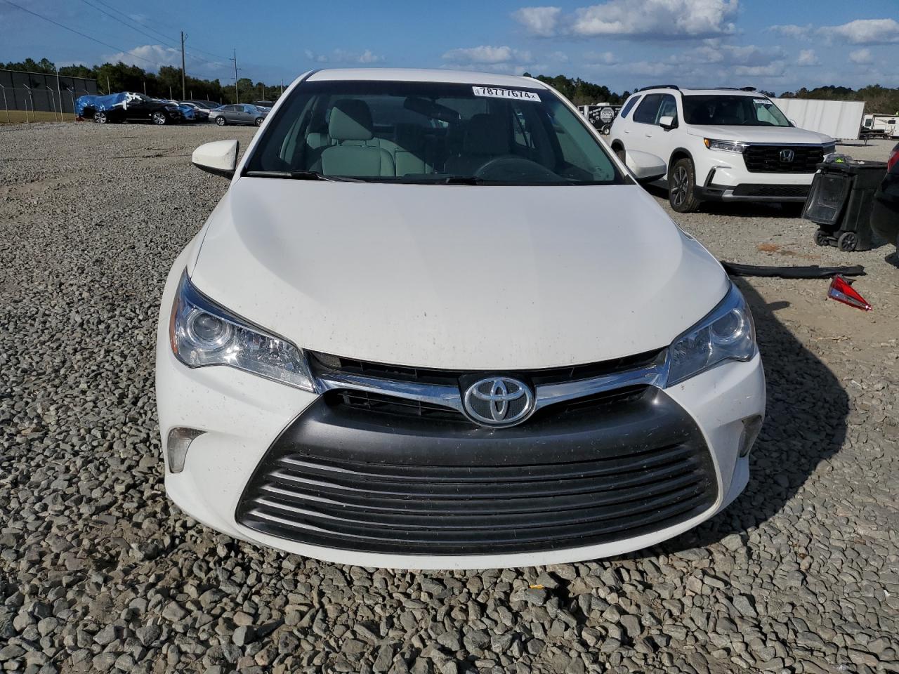 2016 Toyota Camry - Image 5