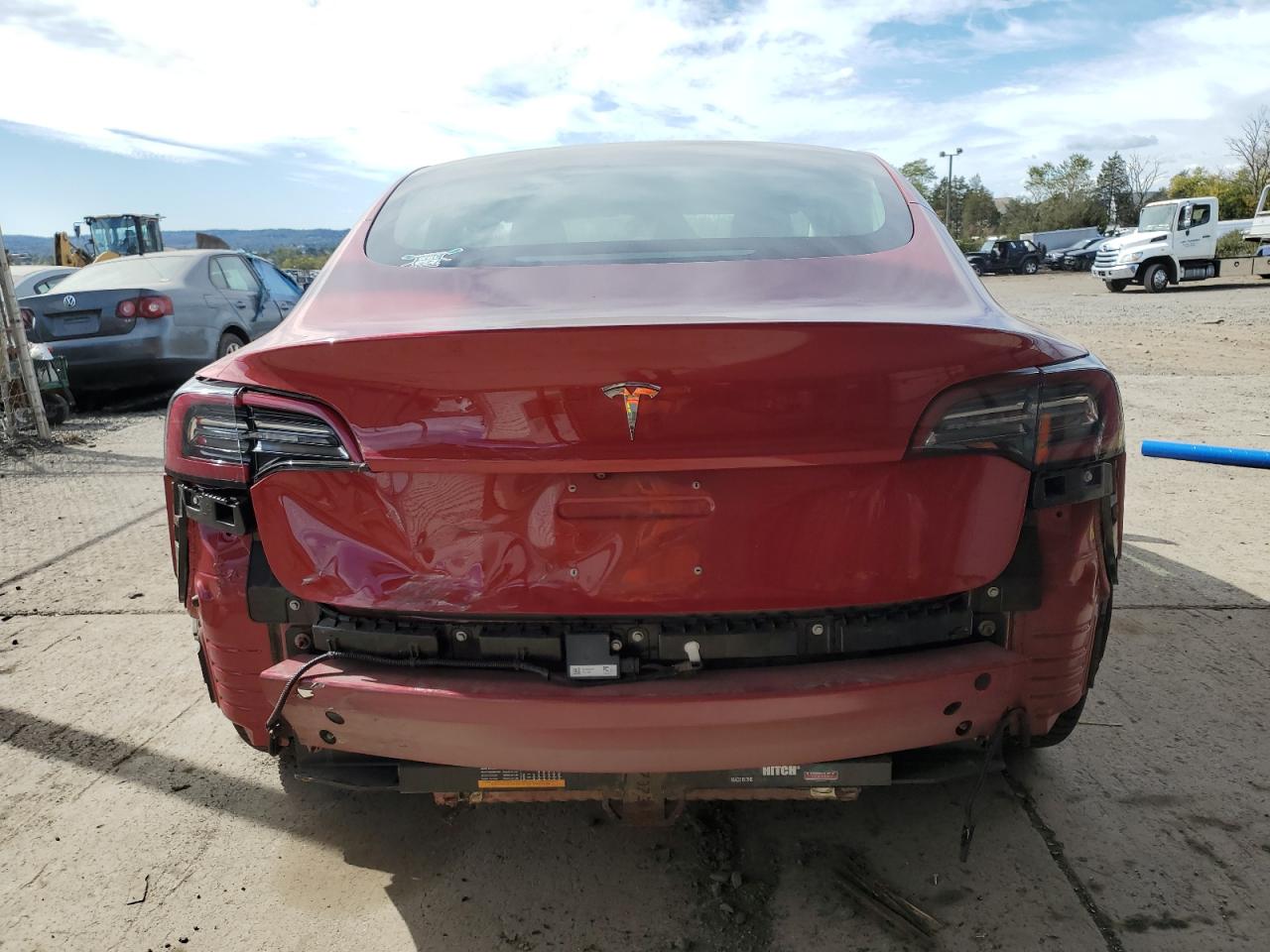 2018 Tesla Model 3 VIN: 5YJ3E1EB3JF117363 Lot: 74803394